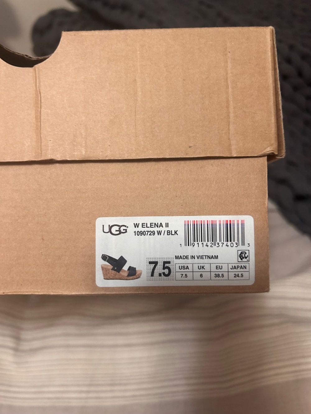 UGG Elena II Black Platform Wedge Sandal size 7.5 - Picture 8 of 8